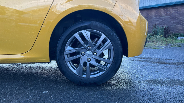 Peugeot 208 1.2 PureTech 100 Active Premium + 5dr EAT8 Petrol Hatchback